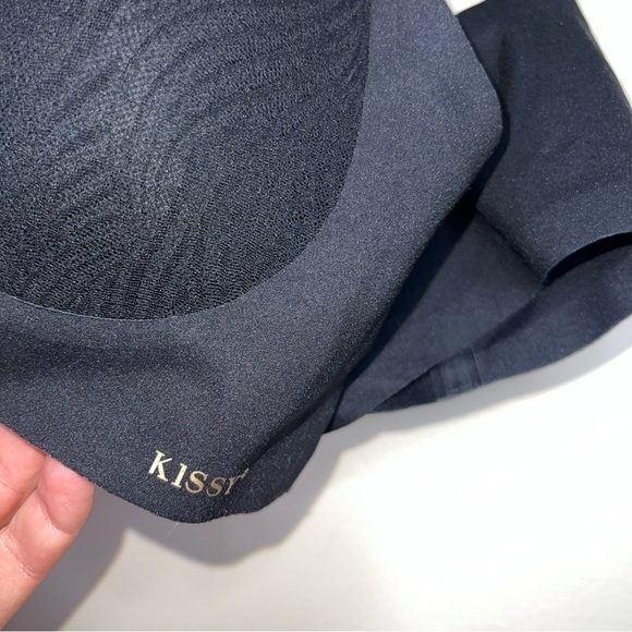 Kissy Black Camisole Sling Style Padded Seamless Bra Size Large - Picture 6 of 9
